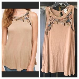 Anthropologie Akemi + Kin fancy tank top sequins